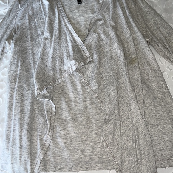 Talbots Petite Gray Cardigan - Picture 3 of 3